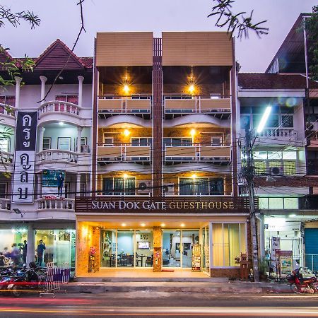 Suan Dok Gate Guesthouse Τσιάνγκ Μάι Εξωτερικό φωτογραφία