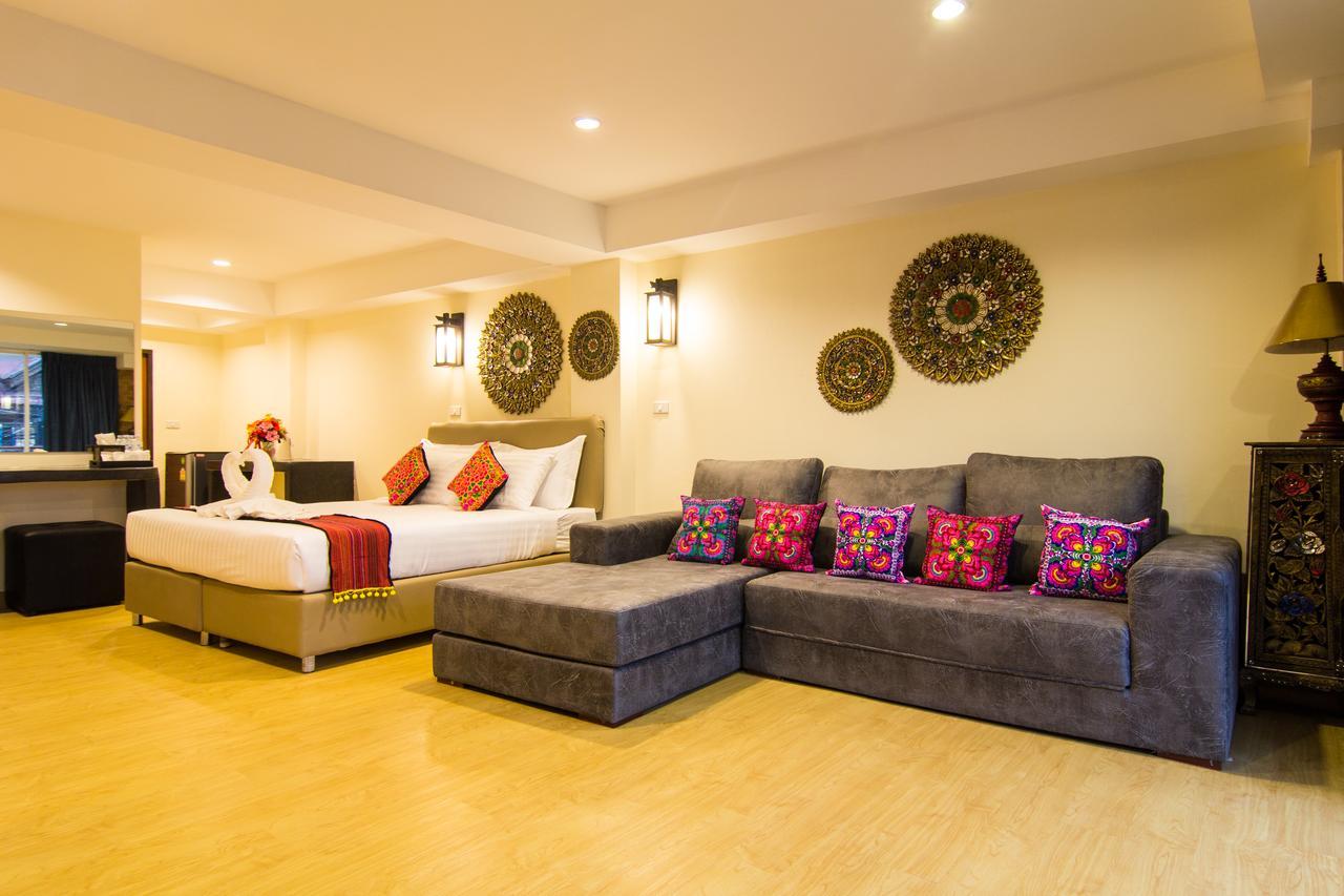 Suan Dok Gate Guesthouse Τσιάνγκ Μάι Εξωτερικό φωτογραφία