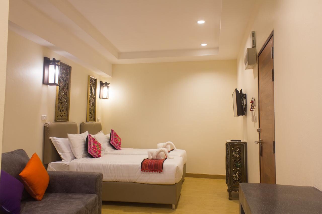 Suan Dok Gate Guesthouse Τσιάνγκ Μάι Εξωτερικό φωτογραφία