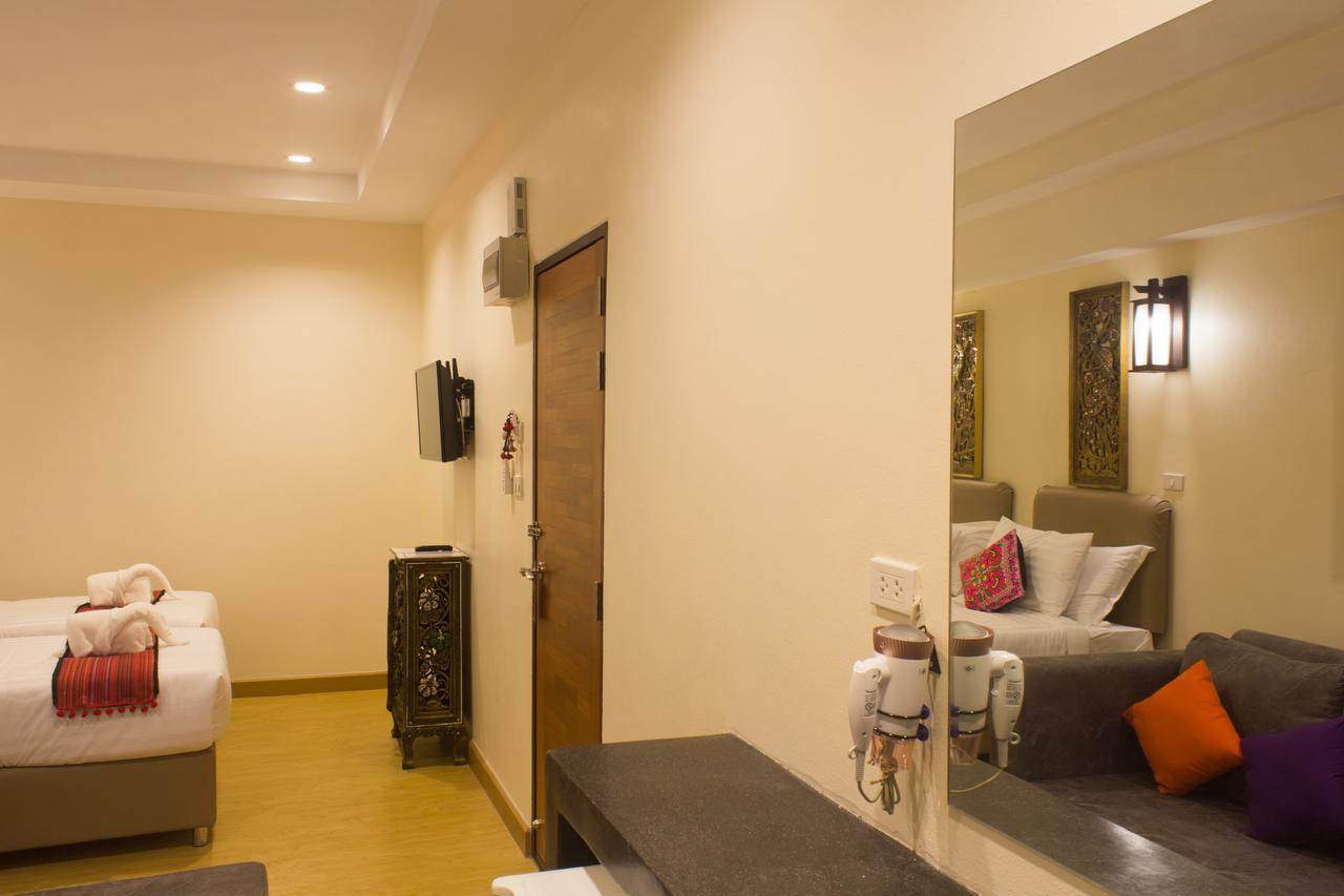 Suan Dok Gate Guesthouse Τσιάνγκ Μάι Εξωτερικό φωτογραφία